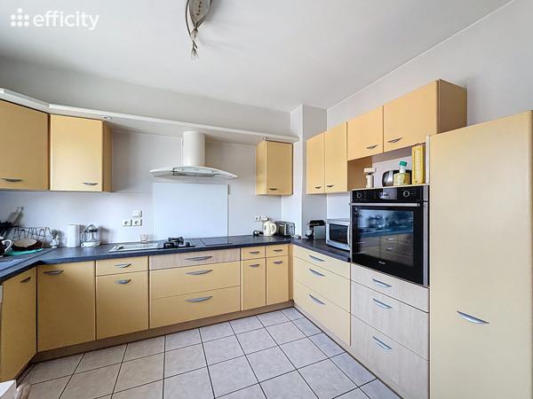 Maison 6 pièces - 226 m²