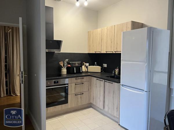 Appartement à louer 2 pièces 57.64m² Clermont-Ferrand (63000)
