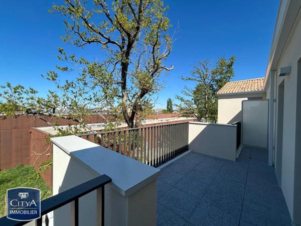 Appartement à louer 2 pièces 46.34m² Challans (85300)