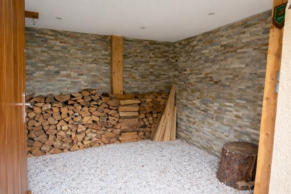 DOMMARTIN- Maison de village  T4 rénovée à louer -Terrasse -Prestations de qualité