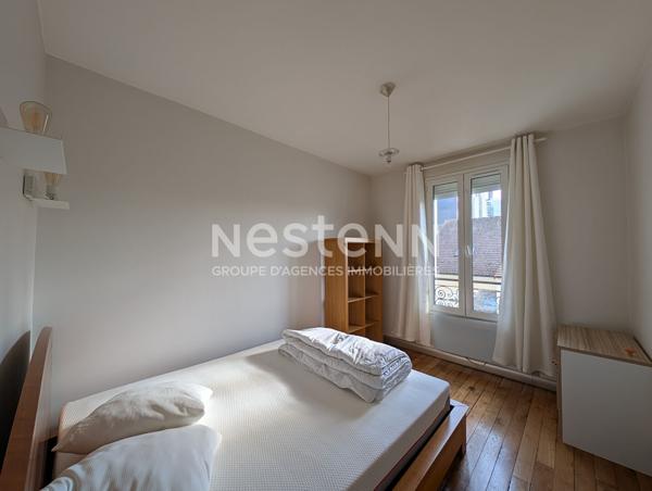 Appartement Courbevoie 2 pièce(s) 47.52 m2