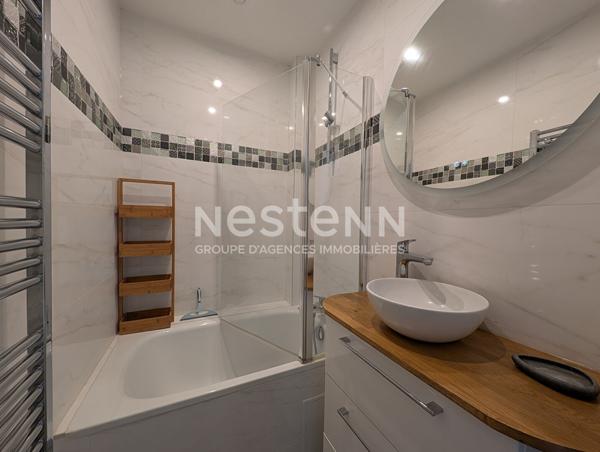 Appartement Courbevoie 2 pièce(s) 47.52 m2