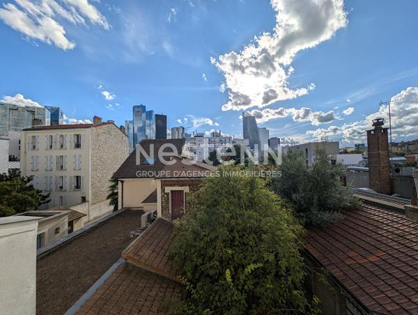 Appartement Courbevoie 2 pièce(s) 47.52 m2