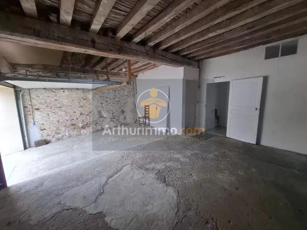 Vente                                                      Maison
                        
                     6 pièces                      104 m2                     à La Ferté-Gaucher