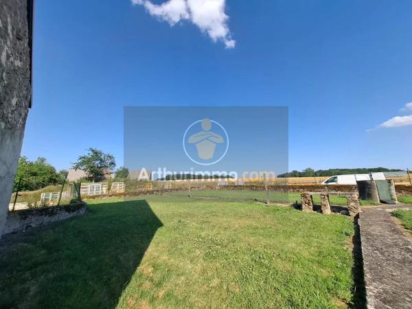 Vente                                                      Maison
                        
                     6 pièces                      104 m2                     à La Ferté-Gaucher