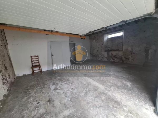 Vente                                                      Maison
                        
                     6 pièces                      104 m2                     à La Ferté-Gaucher