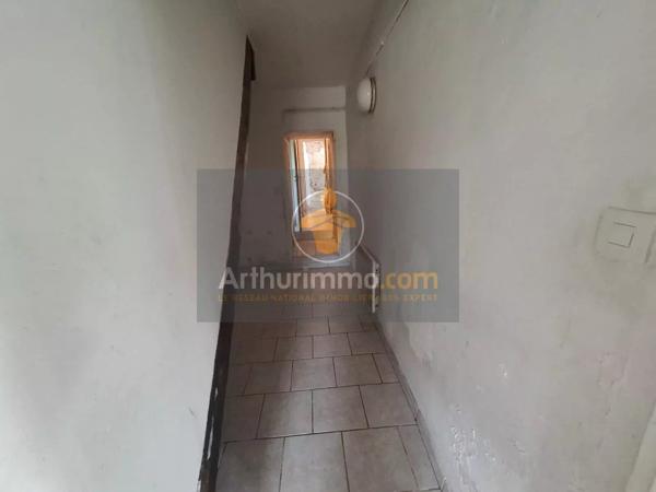 Vente                                                      Maison
                        
                     6 pièces                      104 m2                     à La Ferté-Gaucher