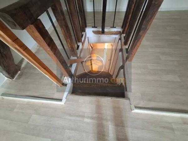 Vente                                                      Maison
                        
                     6 pièces                      104 m2                     à La Ferté-Gaucher