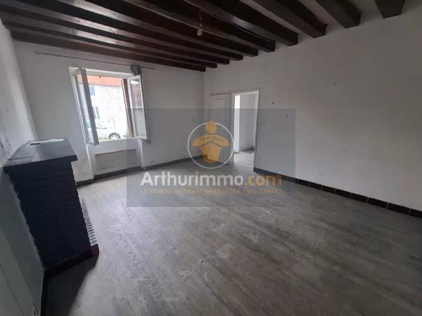 Vente                                                      Maison
                        
                     6 pièces                      104 m2                     à La Ferté-Gaucher
