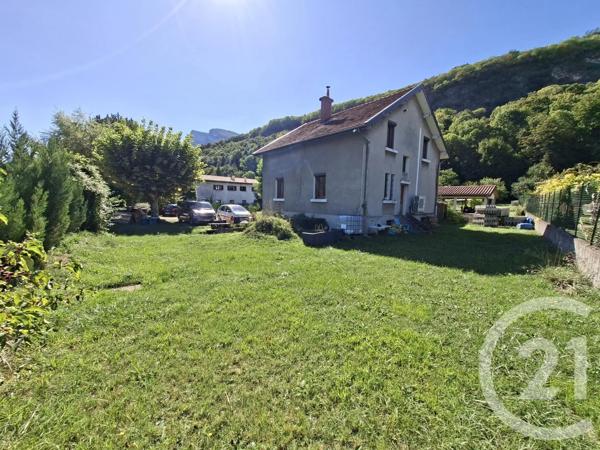 Maison à vendre  6 pièces - 147,53 m 2   CLAIX  - 38
