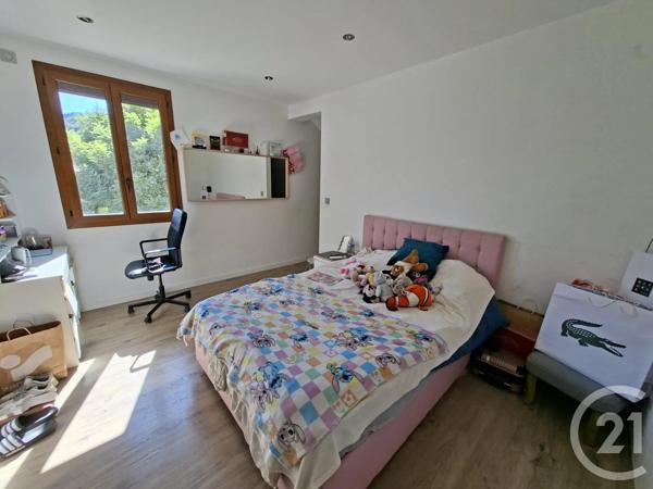 Maison à vendre  6 pièces - 147,53 m 2   CLAIX  - 38