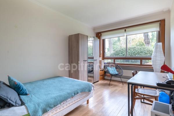 Appartement à vendre 5 pièces LOUVECIENNES (78)