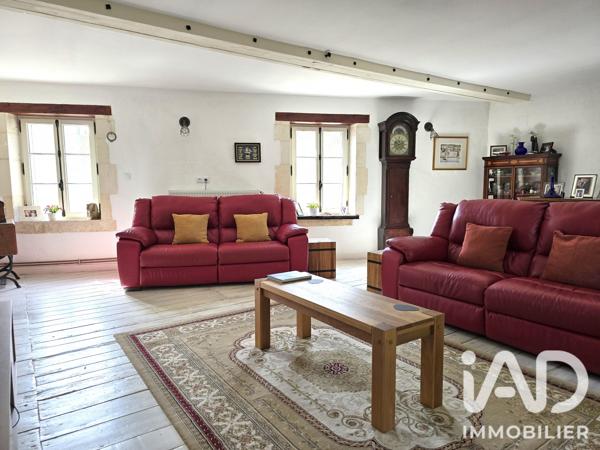 Maison à vendre 20 pièces 626 m² Bourg-Charente