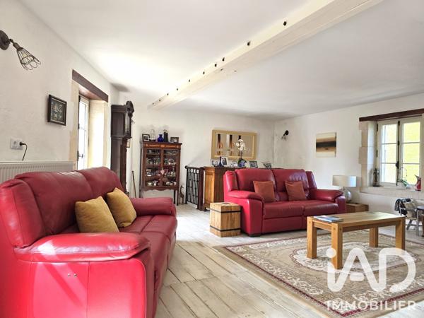 Maison à vendre 20 pièces 626 m² Bourg-Charente