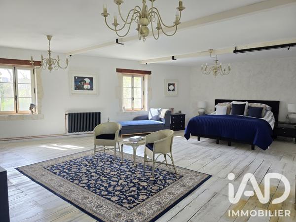 Maison à vendre 20 pièces 626 m² Bourg-Charente