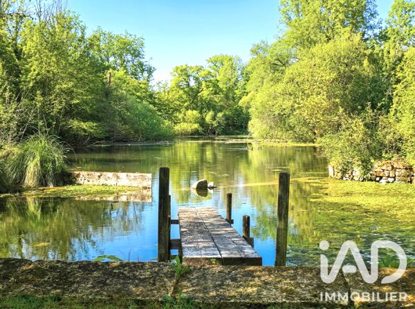 Maison à vendre 20 pièces 626 m² Bourg-Charente