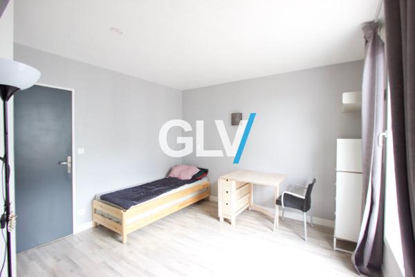 Joli studio meublé avec terrasse Lille , Lille