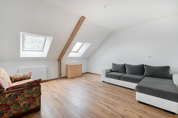 Bien d'exception au coeur d'Écuillé - plus de 300 m² rénovés avec des prestations remarquables