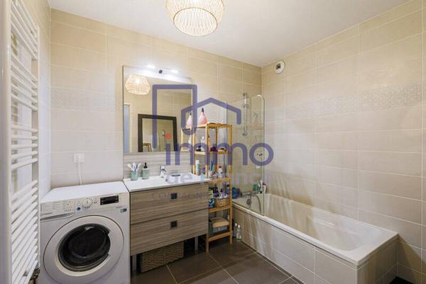 Appartement 3 pièces                                        - 38330 Montbonnot-Saint-Martin Réf : 21737