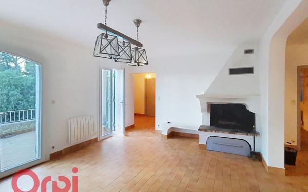 Maison à vendre    4 pièces • 134,92 m2 La Cadière-d'Azur