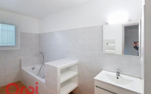 Maison à vendre    4 pièces • 134,92 m2 La Cadière-d'Azur