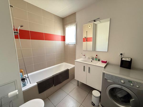 Maison Manosque 4 pièce(s) 72.27 m2, construction 2016, 3 chambres, 2 places de parking