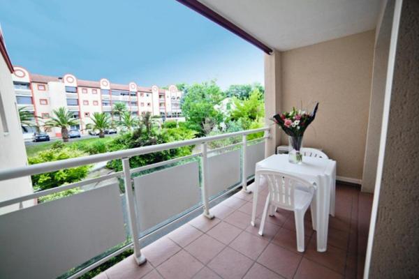 INVESTISSEMENT LOCATIF – DAX – Résidence de tourisme Les Demeures de Borda 1 - 6 % de rentabilité