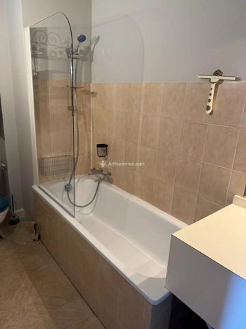 Location de vacances                                                      Appartement
                        
                     2 pièces                      50 m2                     à Bagnoles-de-l'Orne-Normandie