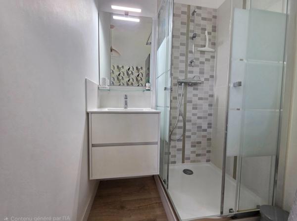 Univers champêtre pour cette jolie Propriété de 129m² rénovée avec soin sur jardin de 937m² , appartement indépendant.