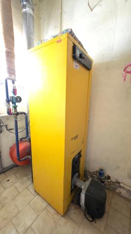 Maison Familiale de 9 chambres avec Grange et Jardin - Centre-Bourg - Calme et Tranquilité