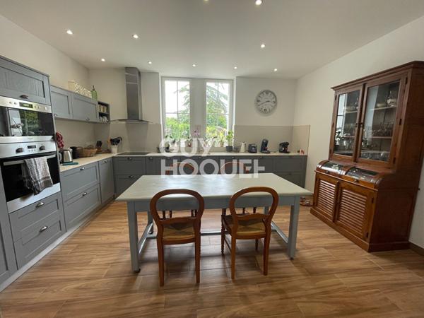 Maison 8 pièces, COMMENSACQ