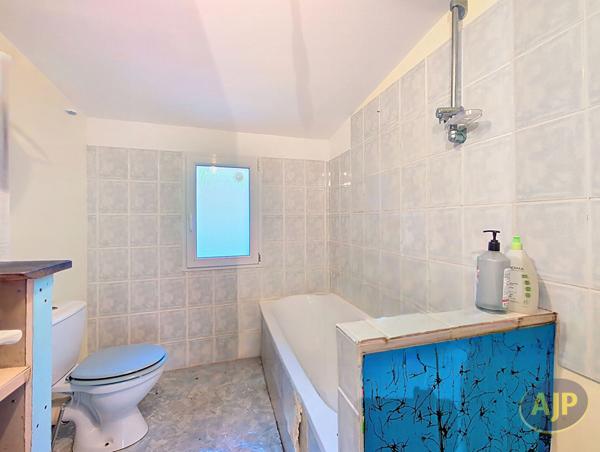 Vente maison Montaigu : 196 200 € - AJP Immobilier Vieillevigne