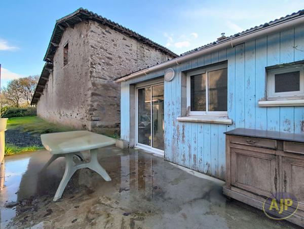 Vente maison Montaigu : 196 200 € - AJP Immobilier Vieillevigne