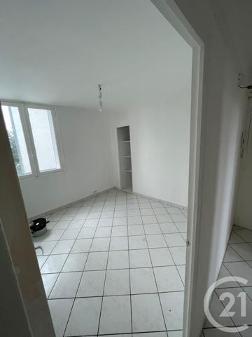 Appartement F3 à vendre  3 pièces - 66,20 m2 MONTLUCON - 03