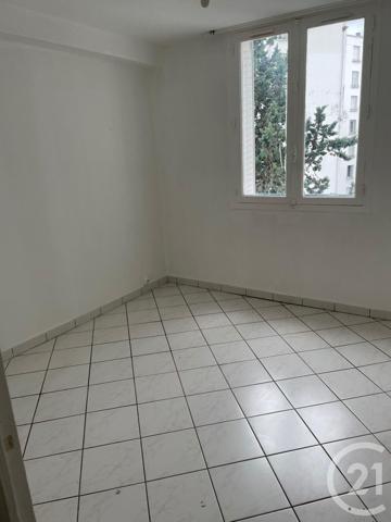 Appartement F3 à vendre  3 pièces - 66,20 m2 MONTLUCON - 03