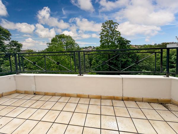 Charmant 3 pièces terrasse sans vis à vis
