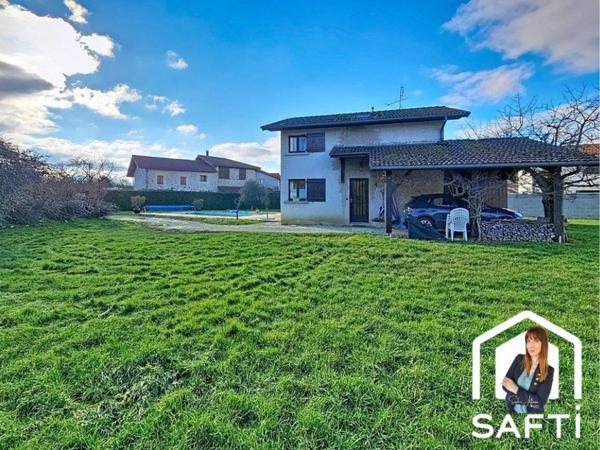 Maison familiale avec jardin, piscine et superbe vue sur le Vercors.