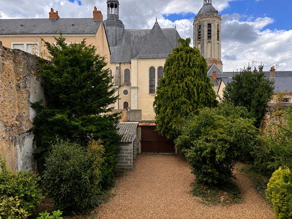 IDEAL INVESTISSEUR, ENSEMBLE IMMOBILIER EN PLEIN COEUR DE LA FLÈCHE