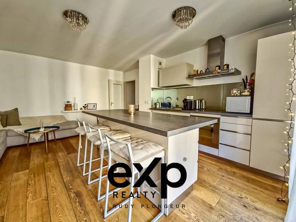 Appartement T3 de 64,19m2 Loi Carrez + Terrasse + Parking en sus