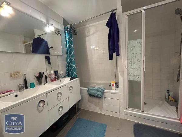 Appartement à louer 3 pièces 82.62m²