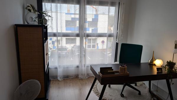 Challans, Bureaux/Local à louer de 20 m²