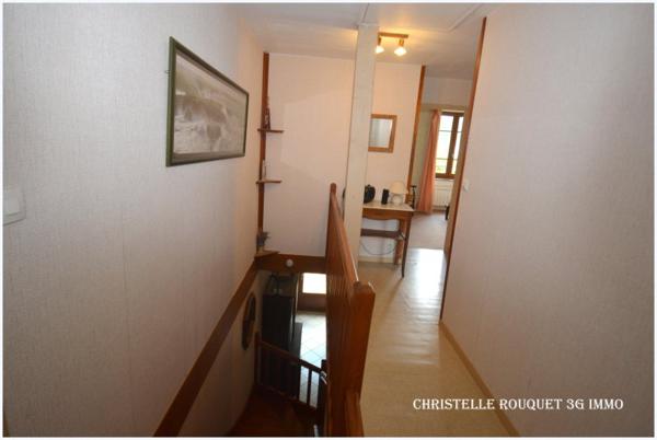 Vente / Maison avec dépendance à Rochefort-Montagne (63210)