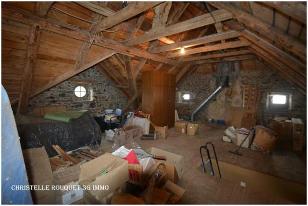 Vente / Maison avec dépendance à Rochefort-Montagne (63210)