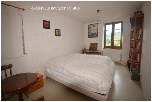 Vente / Maison avec dépendance à Rochefort-Montagne (63210)