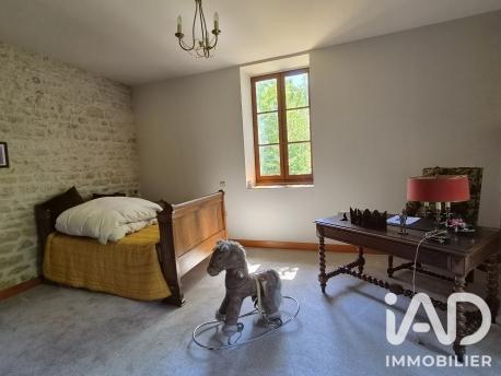 Maison à vendre 7 pièces 276 m² Celles-sur-Belle