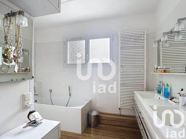 Maison à vendre 7 pièces 136 m² Saint-Maur-des-Fossés