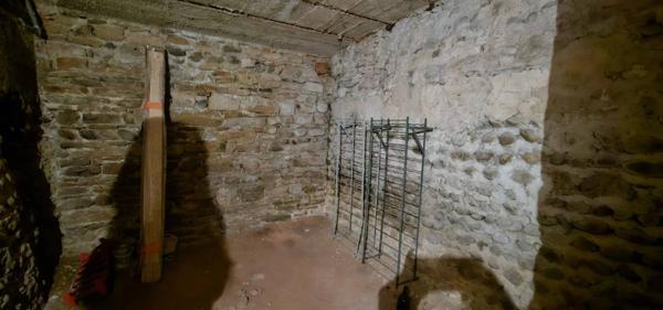 MAISON EN PIERRE 190M2