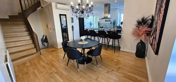 MAISON EN PIERRE 190M2