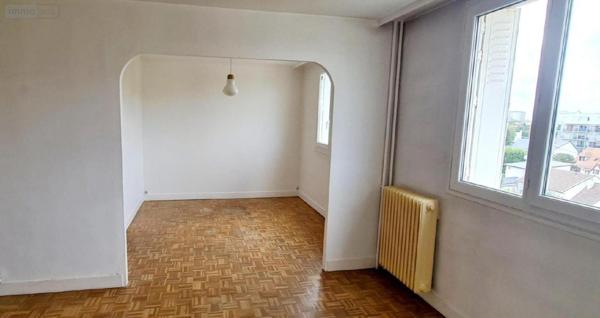 Appartement à vendre à Melun en Seine-et-Marne (77000), ref : VA2103