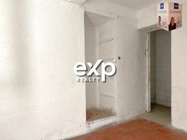 Petit Maison- Bas de Villa - Plain pied - T2 - 36 m² - Jardin 80 m² - 2 Places de Parking / Les Moulins